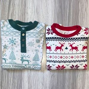 2 sets of Xmas pajamas unisex good condition.